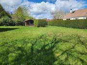 Terrain à SAINT-SEBASTIEN-DE-MORSENT