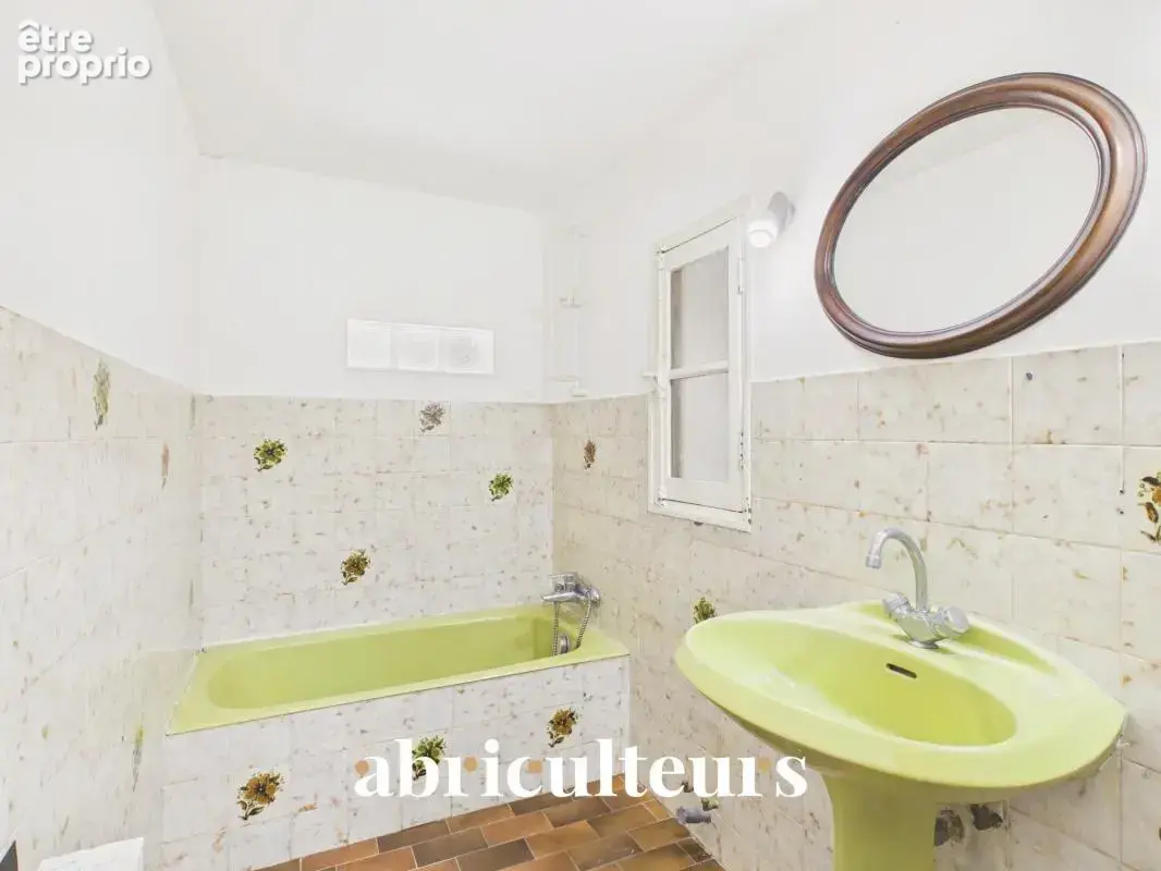 Maison de village avec jardin, garage, cave et grenier aménageable à Saint-Cannat - photo 12