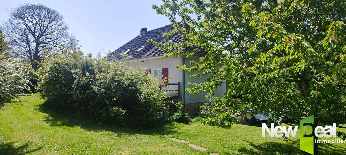 Maison à LUBERSAC