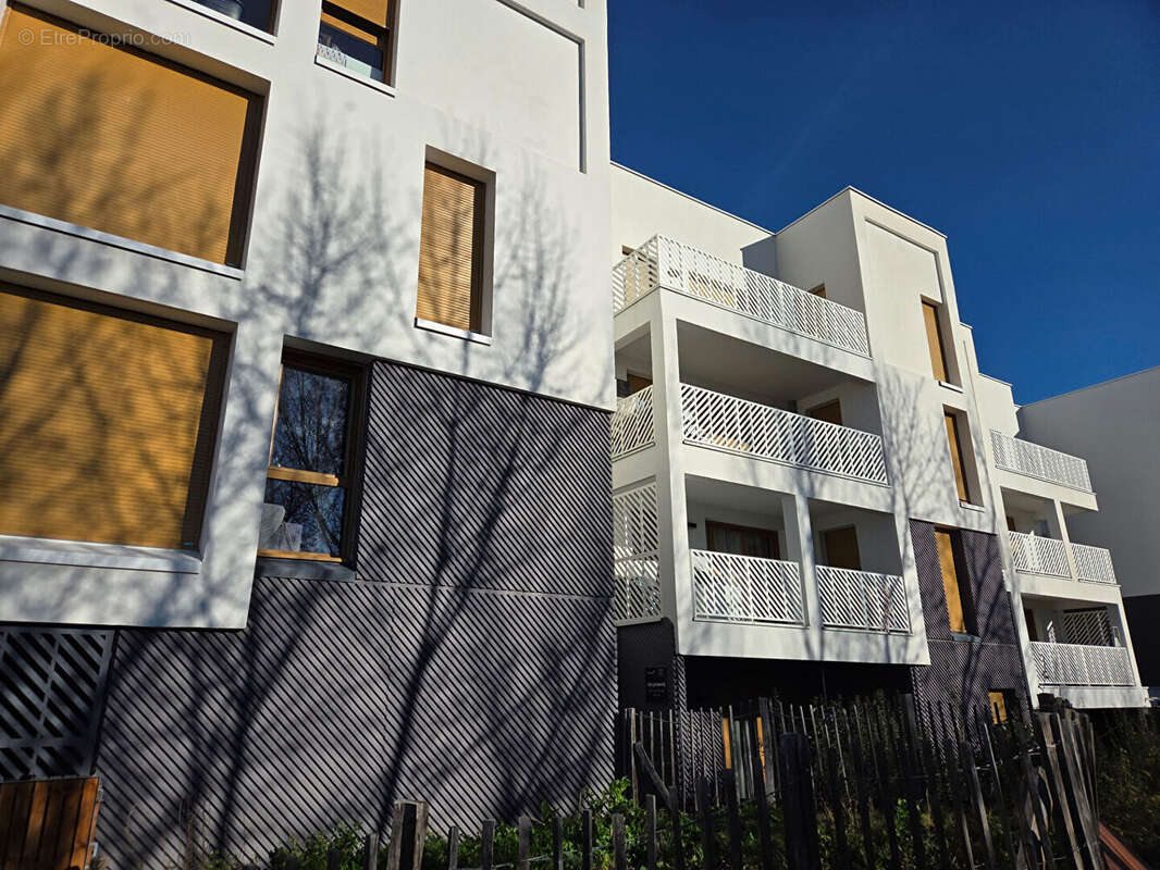 Appartement à RILLIEUX-LA-PAPE