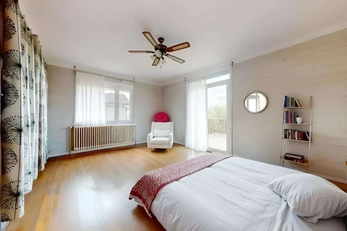 Maison 172 m² à Pont-D'ain  - photo 9