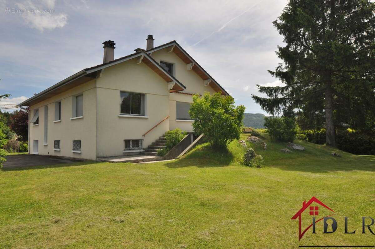 Appartement à OYONNAX