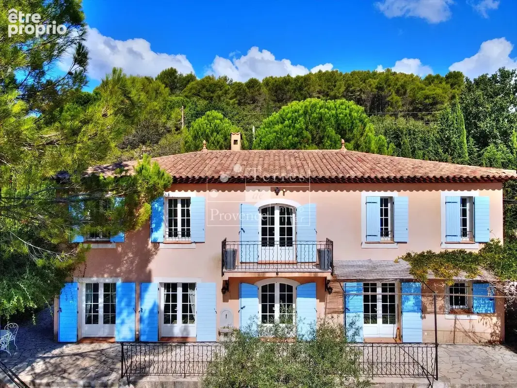 LORGUES – Élégante bastide provençale sur 4 000 m² avec piscine - photo 5