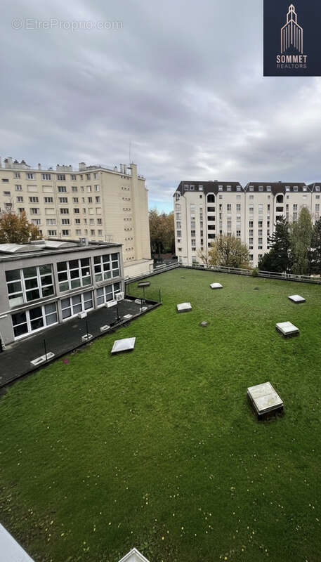 Appartement à PARIS-19E