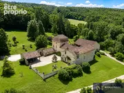 Maison à LEGUILLAC-DE-L'AUCHE