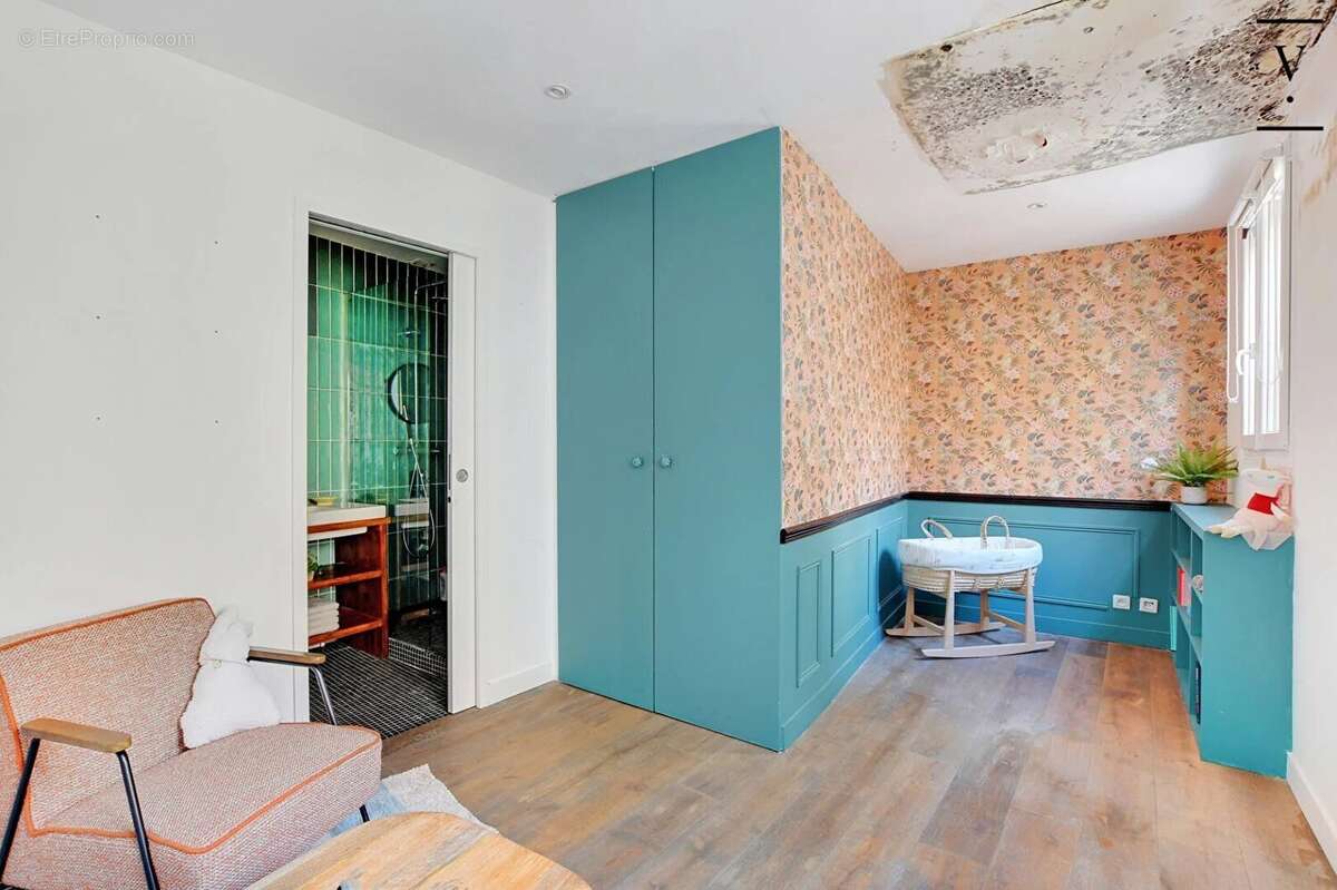 Maison à PARIS-18E