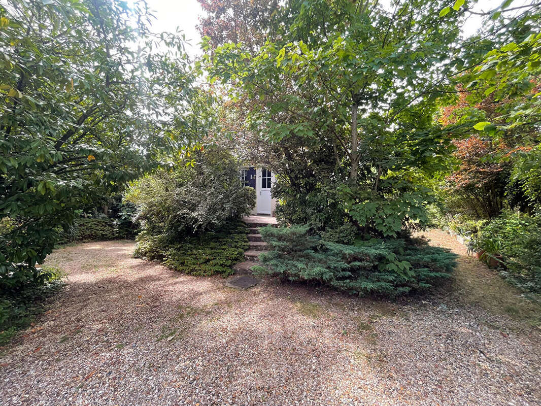 Maison à SARTROUVILLE