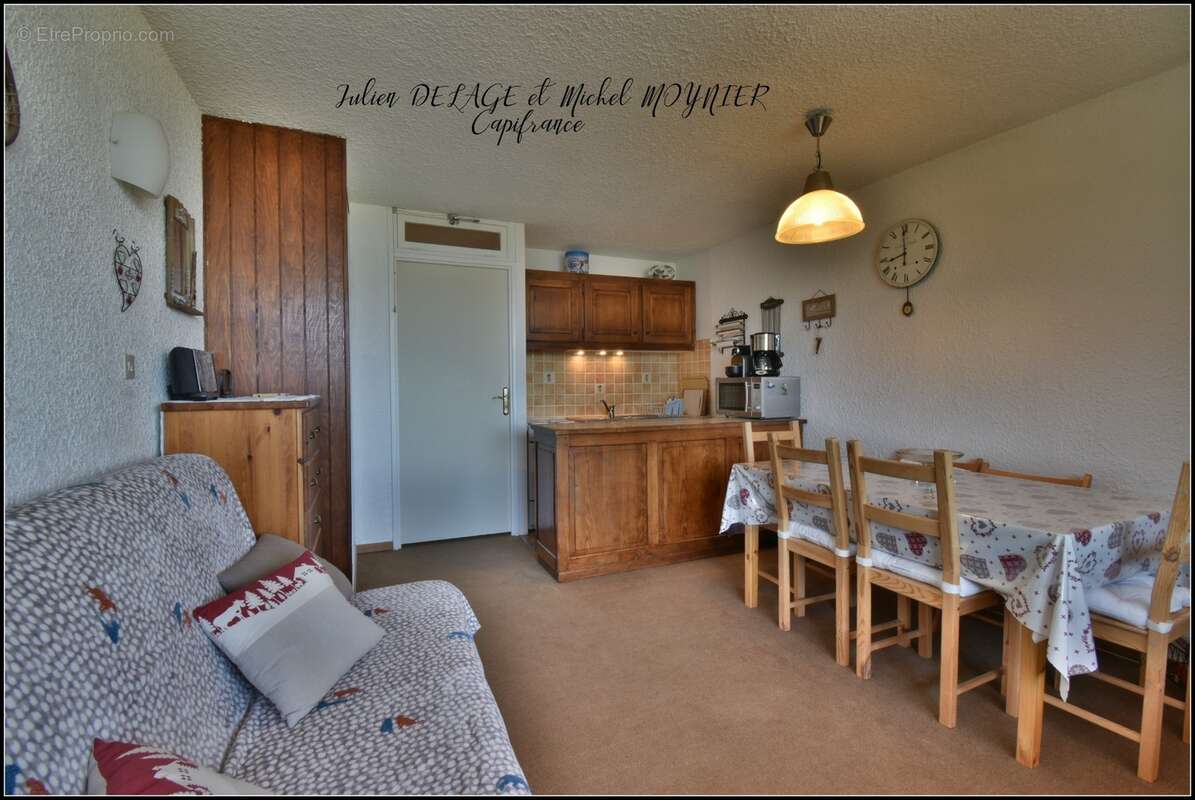 Pra Loup – Appartement plein sud avec vue panoramique, balcon, cave et casier à skis - photo 2