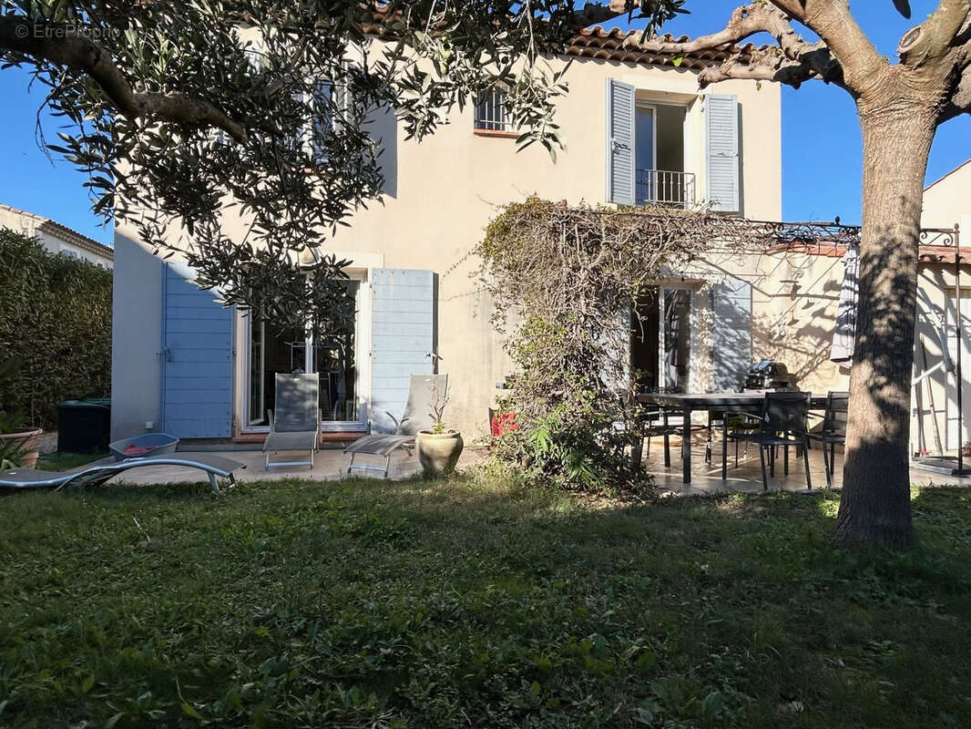 Maison à SAINT-REMY-DE-PROVENCE