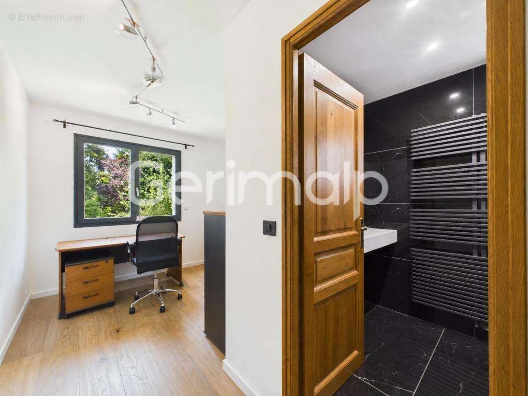 Maison à GROISY