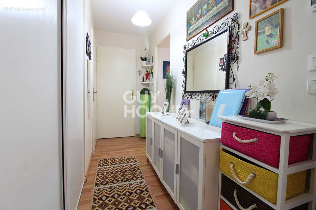 Appartement à GUIGNES