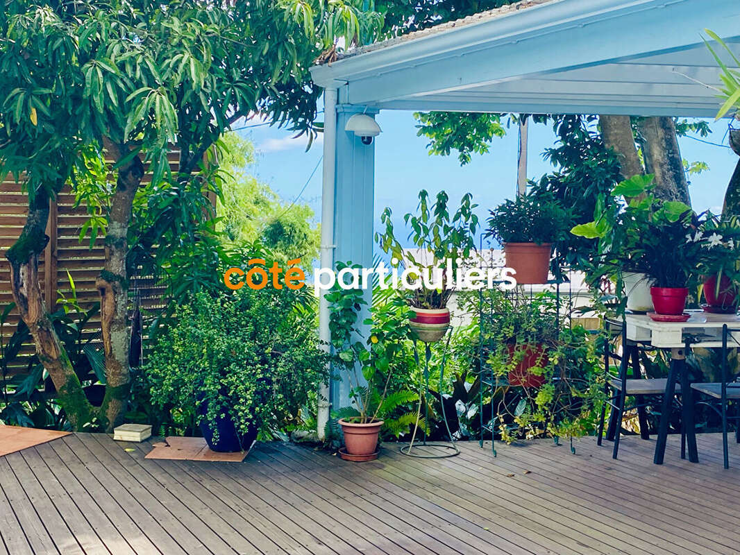 Maison à SAINT-DENIS