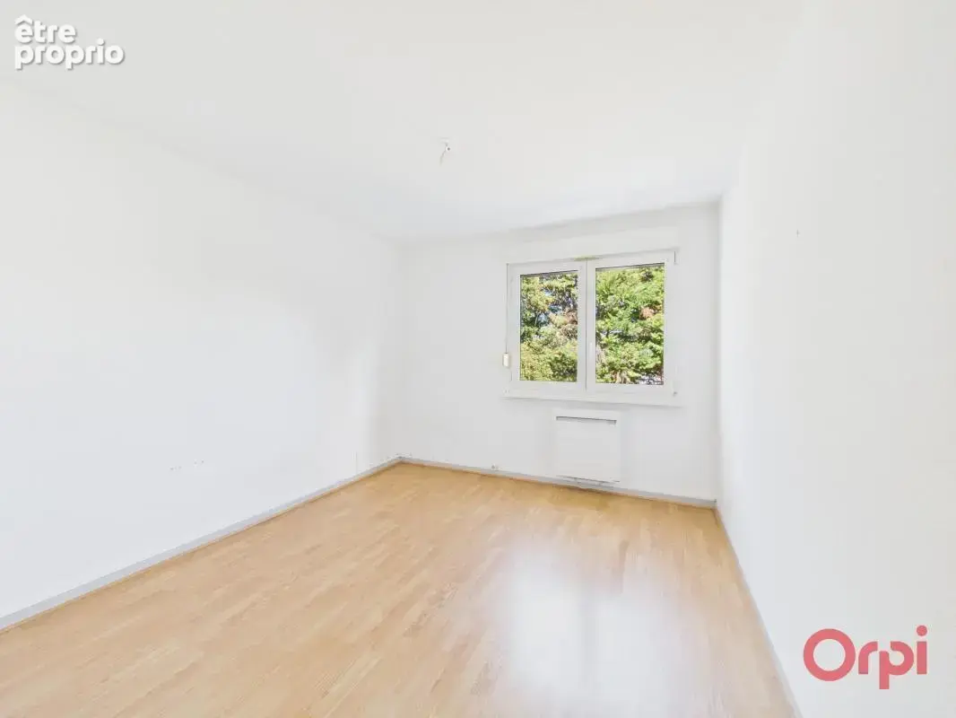 Appartement À Vendre - 94,82 M² avec Balcon , cave & garage en option - photo 6