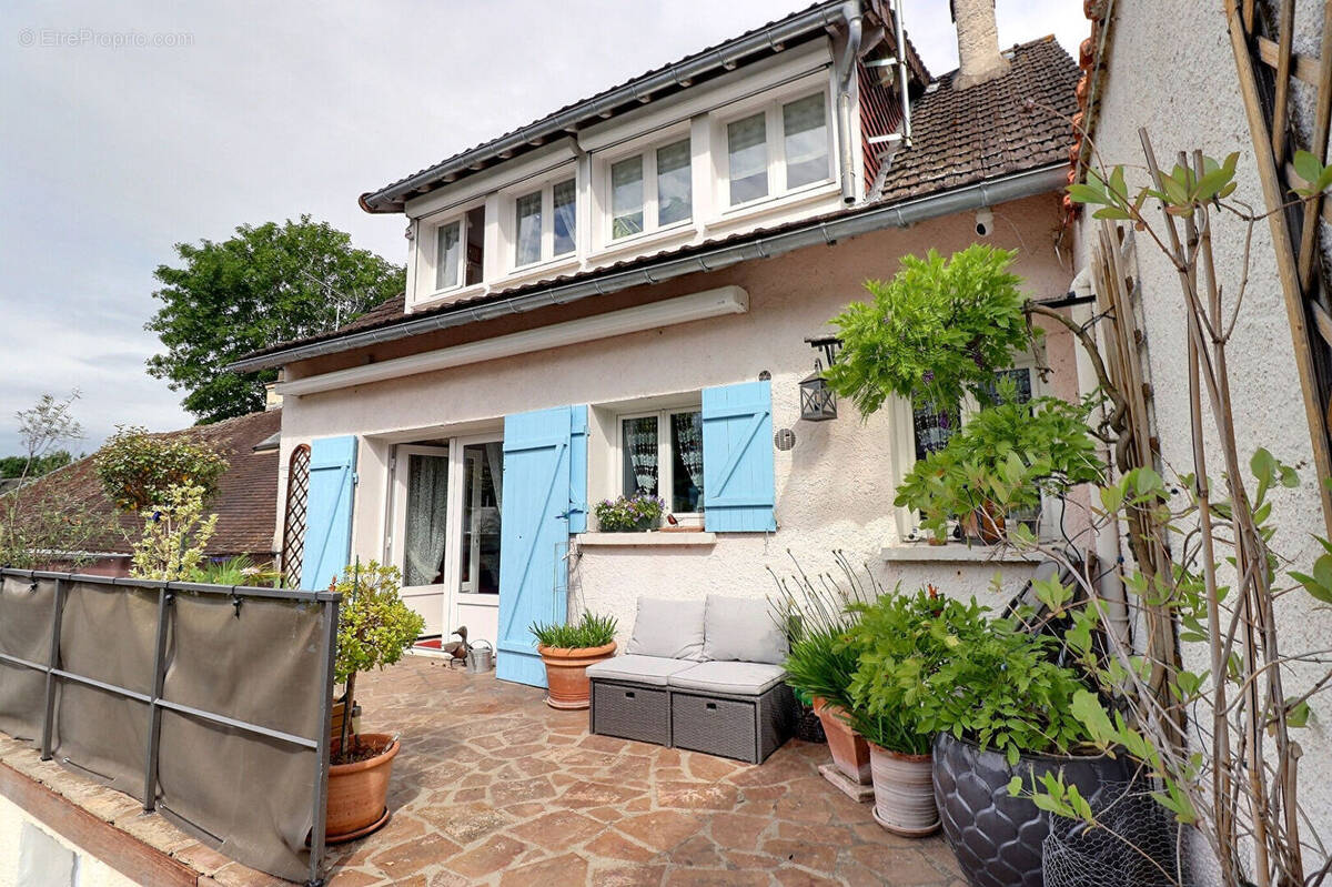 Maison à MARLY-LE-ROI