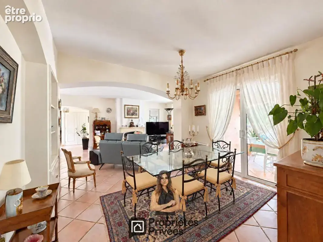 Villa plein Golf Saint Raphael 6 pièces 172 m2, jardin paysager et piscine - photo 9