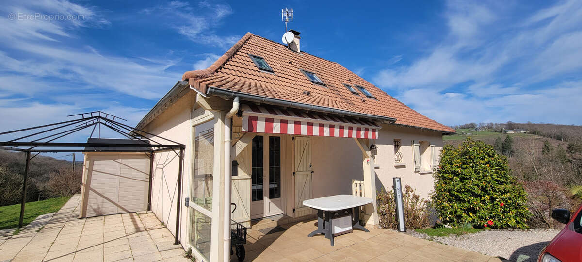 Maison à BEYNAT