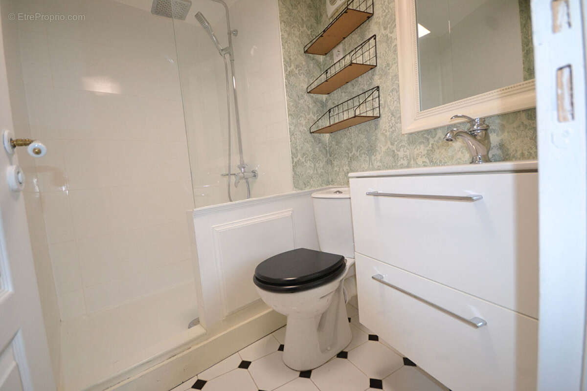 Appartement à PARIS-9E