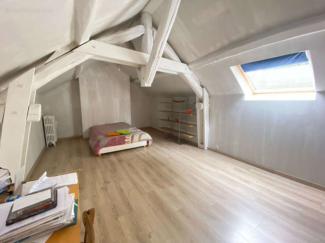 Maison à COULOMMIERS