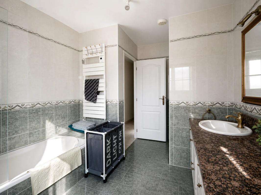 Maison de 5 pièces de 126 m² à Barcelonne-du-Gers - photo 16