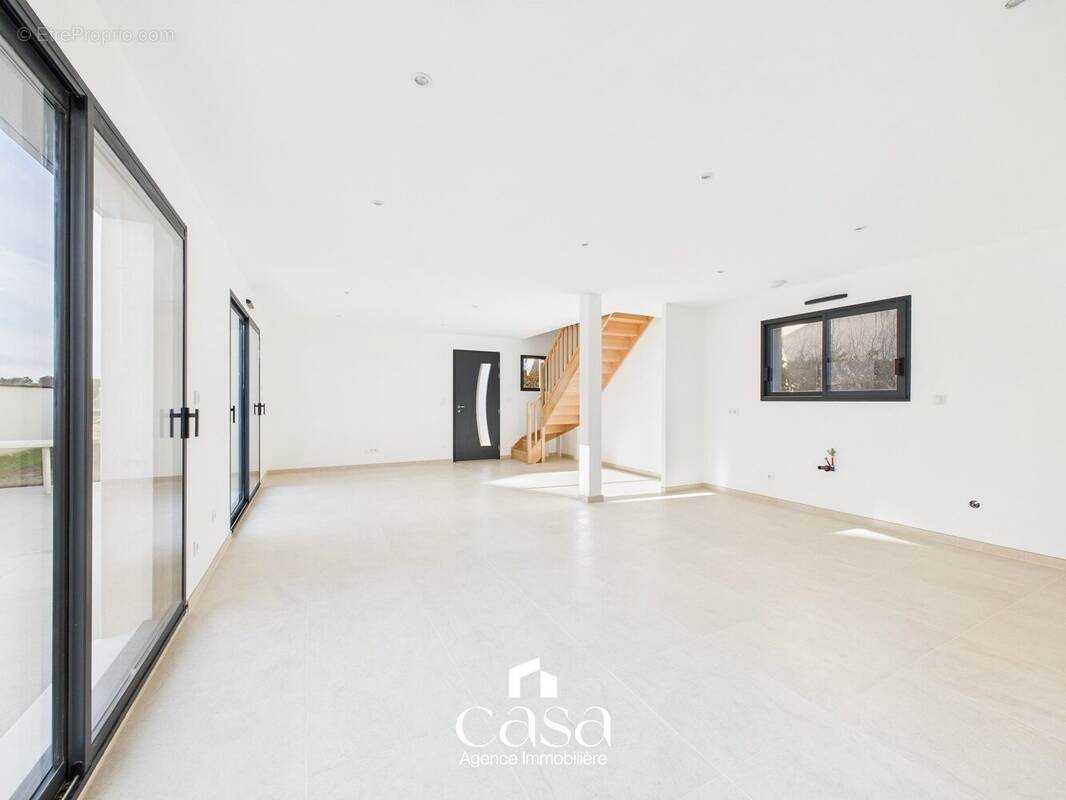 Maison à BERNIERES-SUR-MER