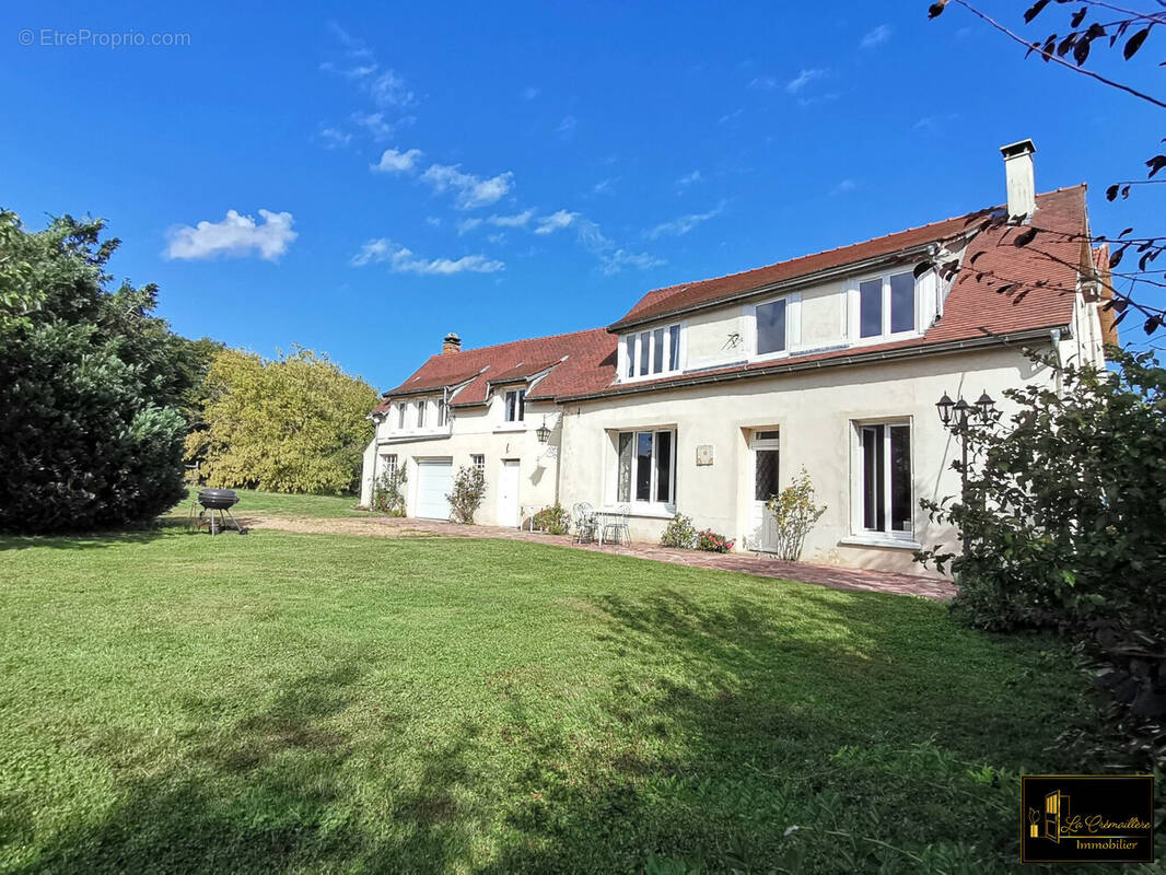 Maison à DOURDAN