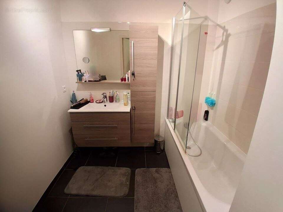 Appartement à SARROLA-CARCOPINO