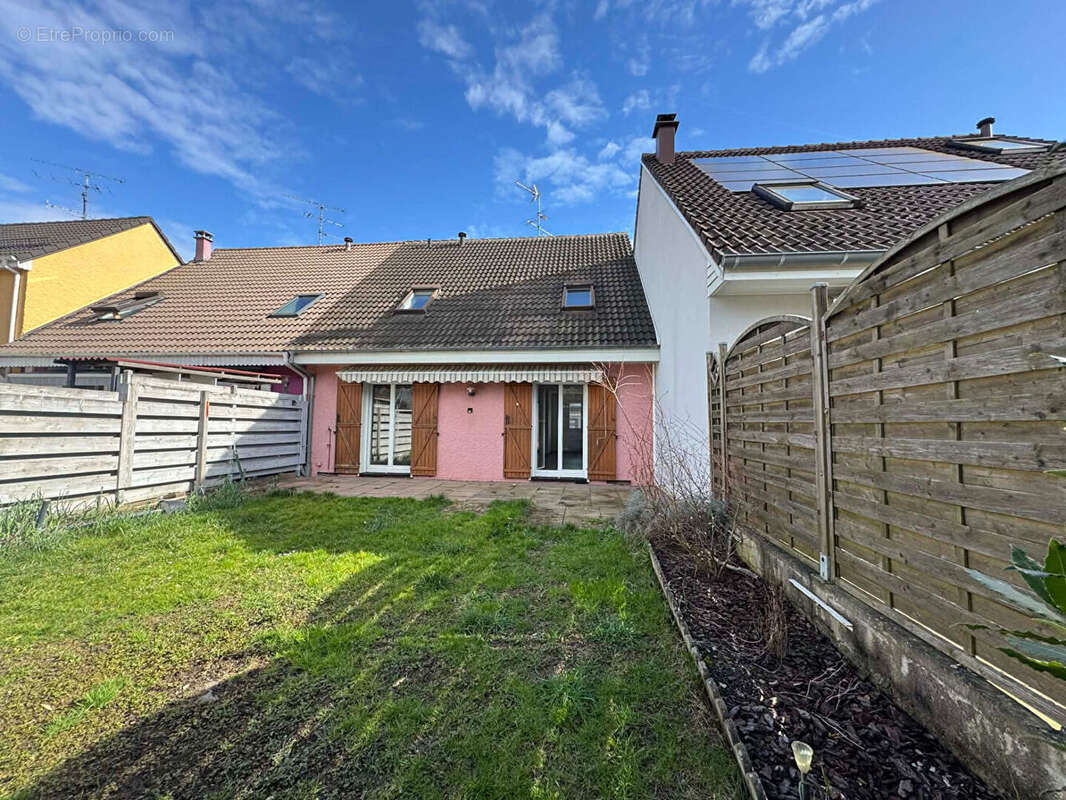 Maison à DIETWILLER