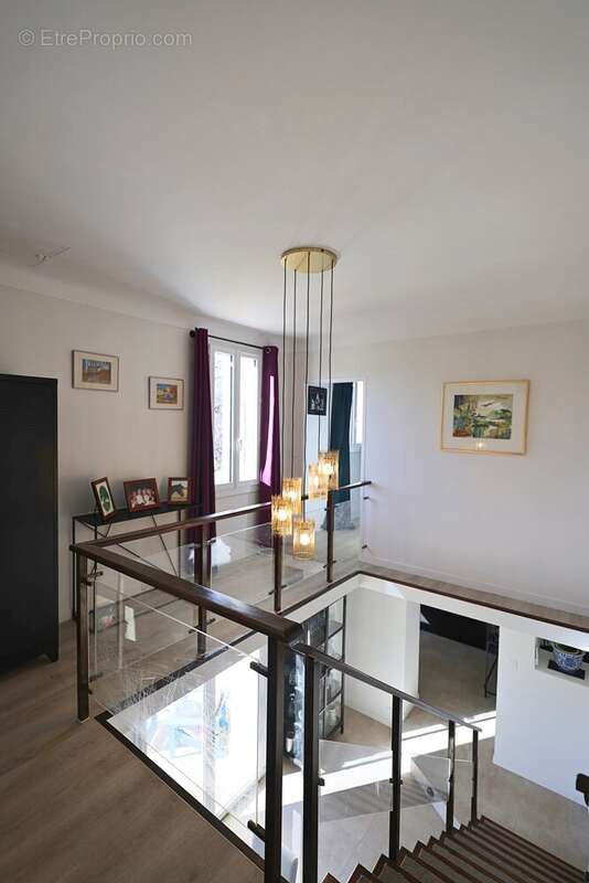 Maison à MOUANS-SARTOUX