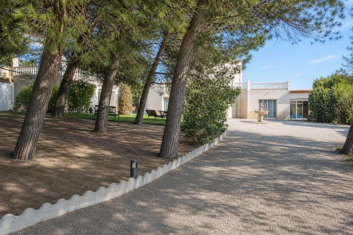 Maison à BAGES