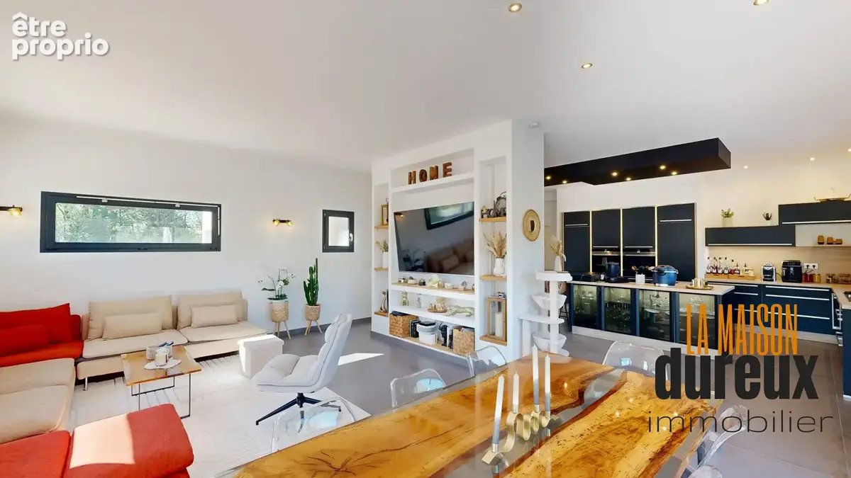 Maison 6 pièces 167 m² à vendre à Pouilley-Les-Vignes (25115) - photo 3