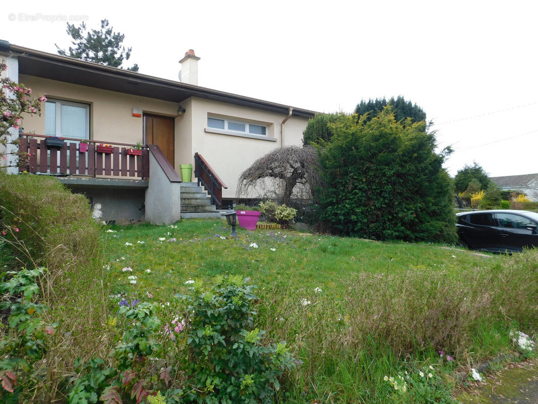 Maison à SEICHAMPS