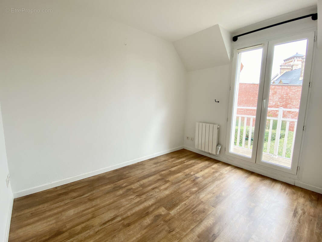 Maison à DIVES-SUR-MER