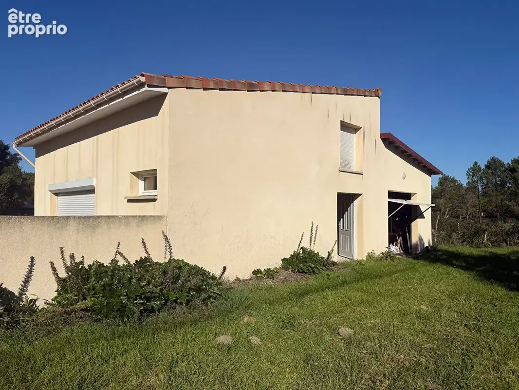 Maison à rénover de118 m2 - photo 1