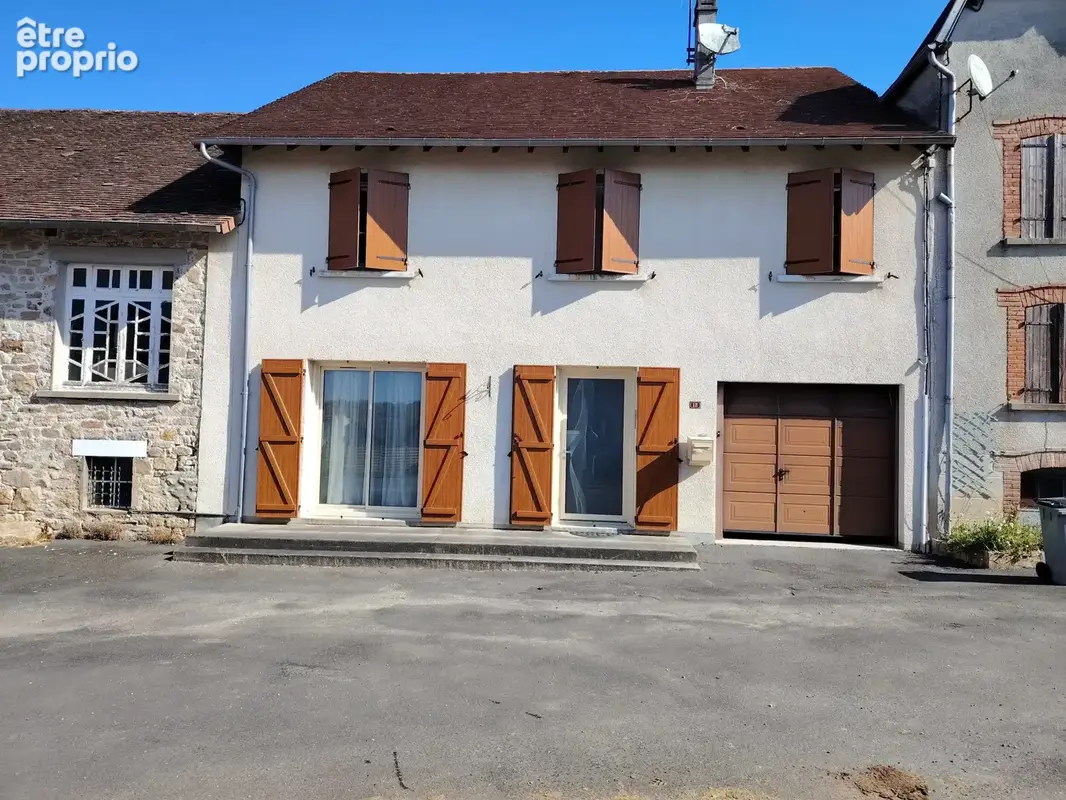 Maison à LE CHALARD