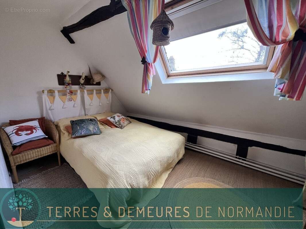 Maison à PONT-L'EVEQUE