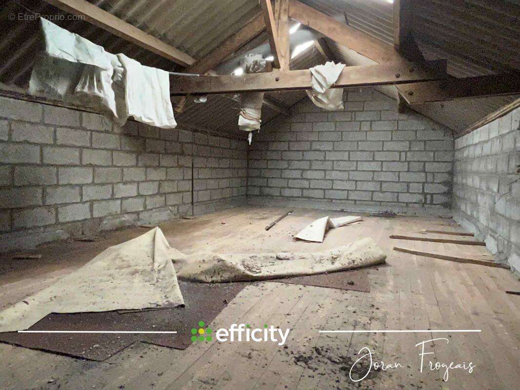 Maison à PLEINE-FOUGERES