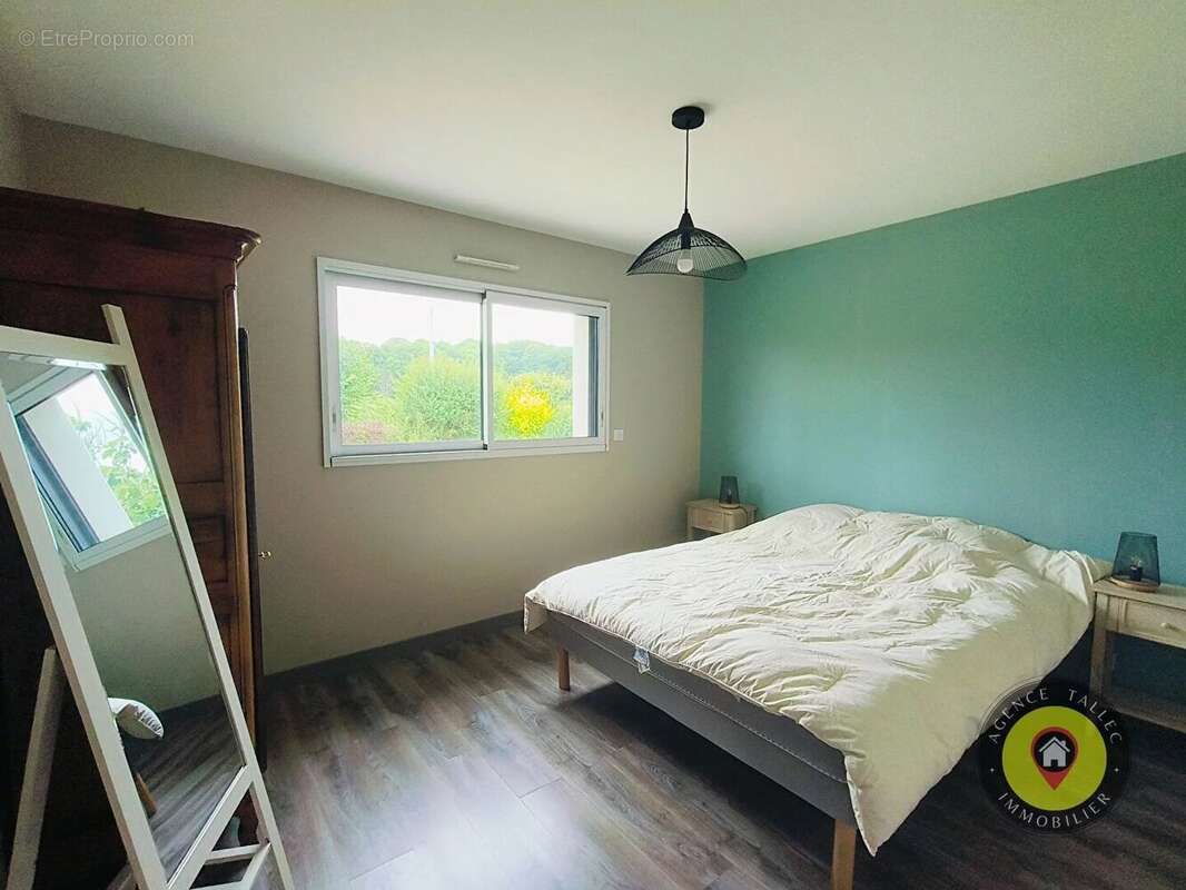 Maison à PLOUER-SUR-RANCE