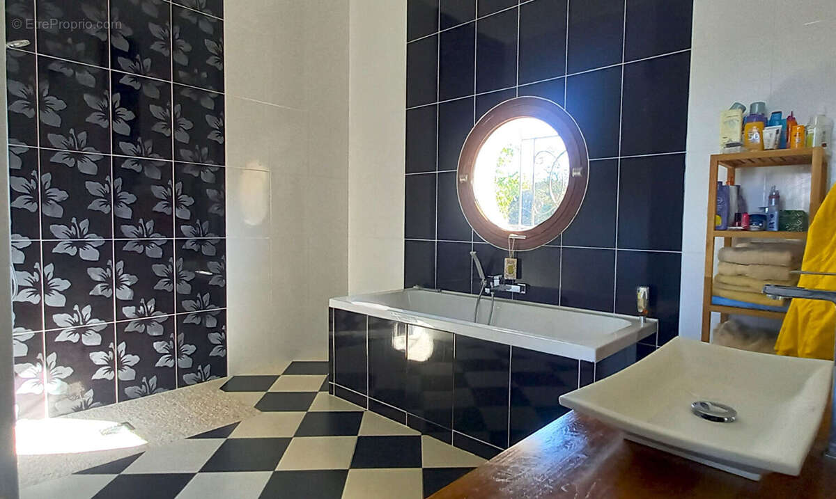 Maison à SAINT-VIVIEN-DE-MEDOC