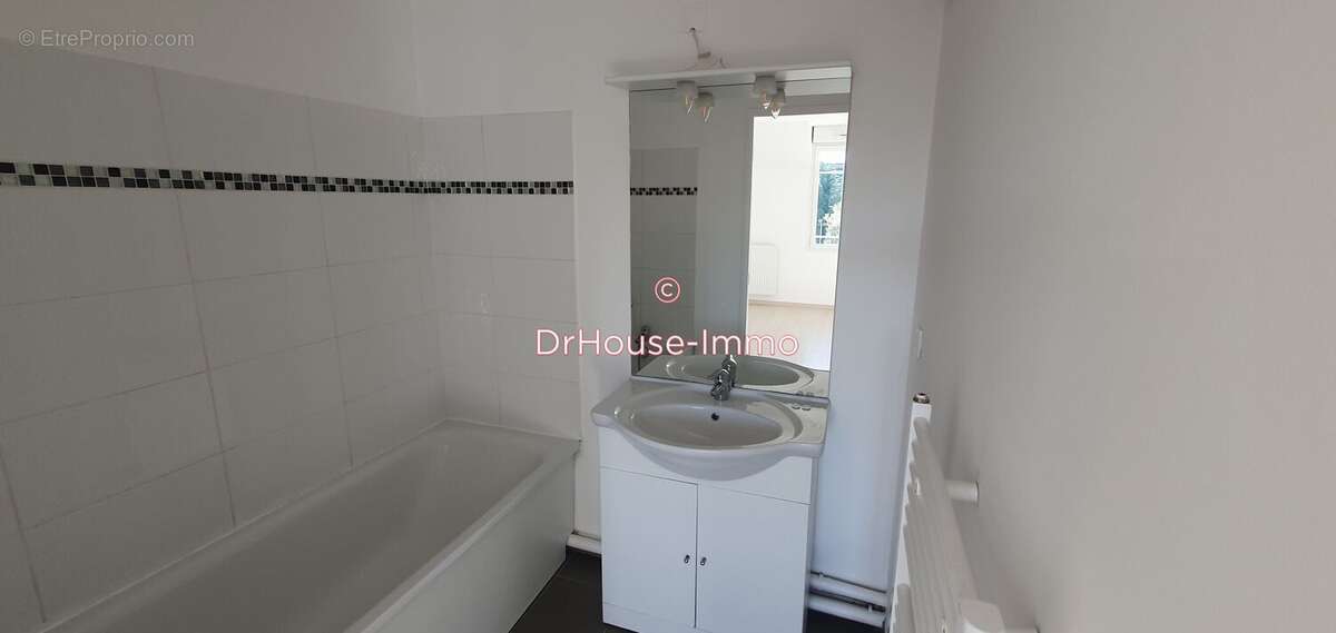 Appartement à PERSAN