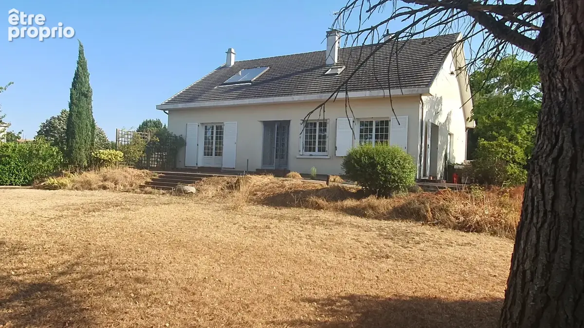 Maison familiale 5 chambres - pouzauges - photo 2