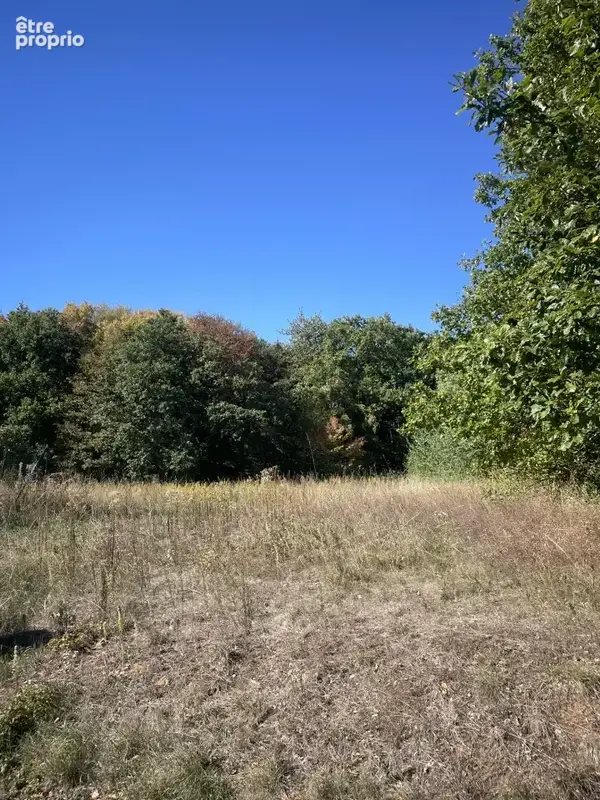 Terrain à BOUST