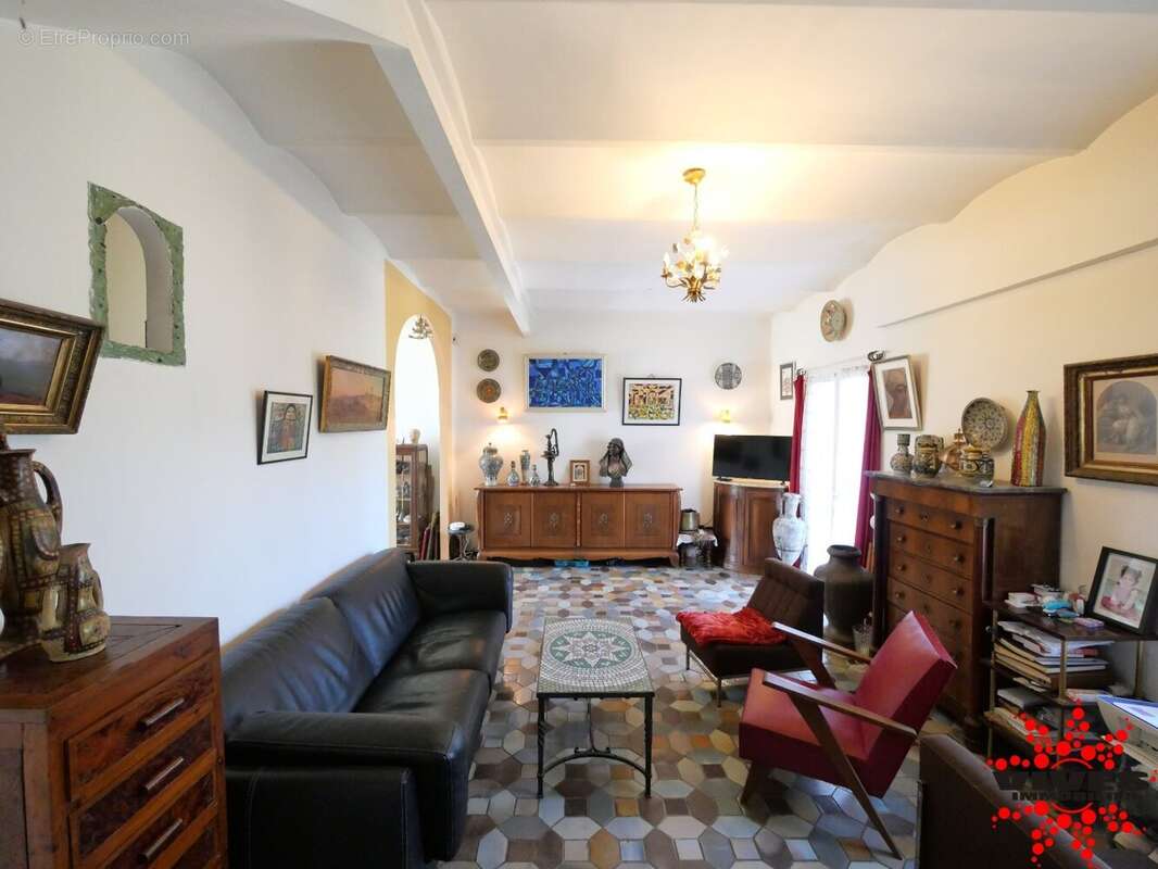 Maison à CAPESTANG
