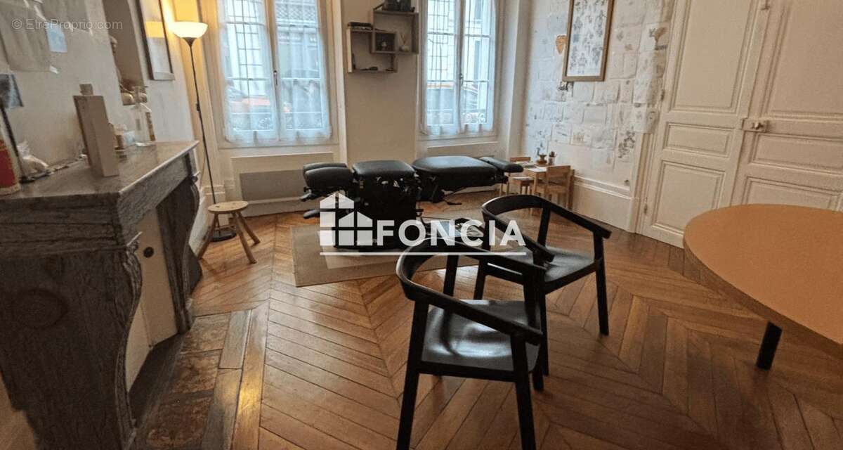 Appartement à FONTAINEBLEAU