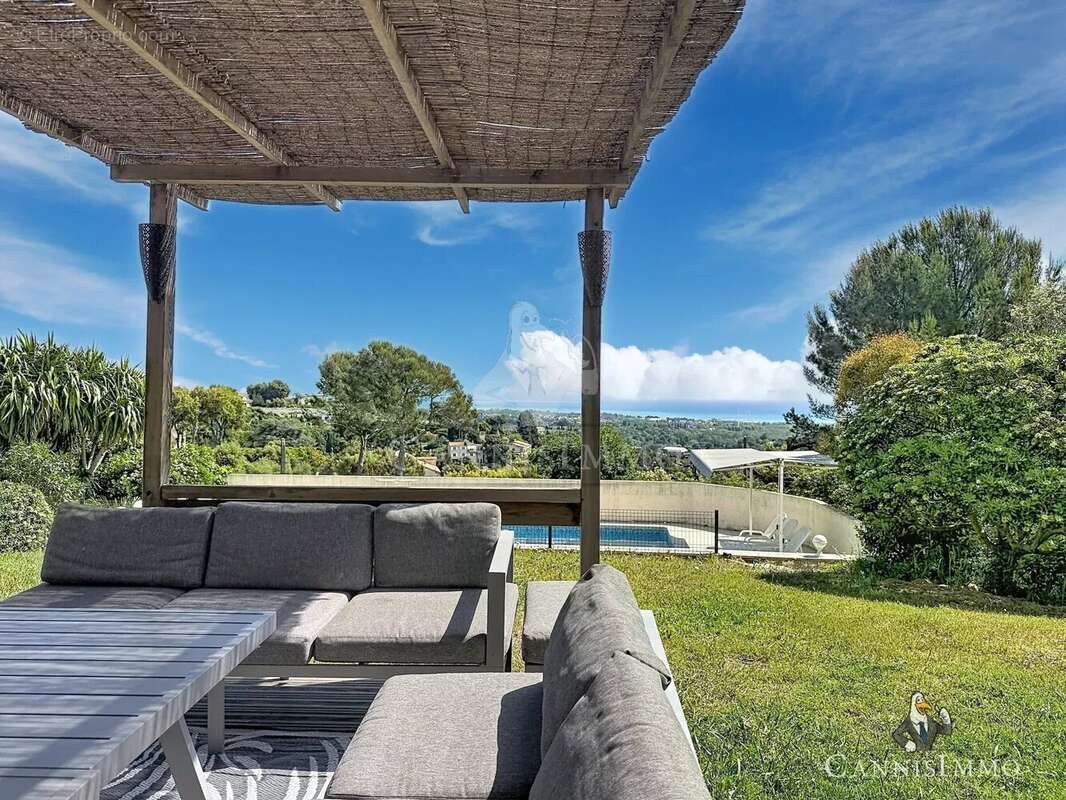 Maison à ANTIBES