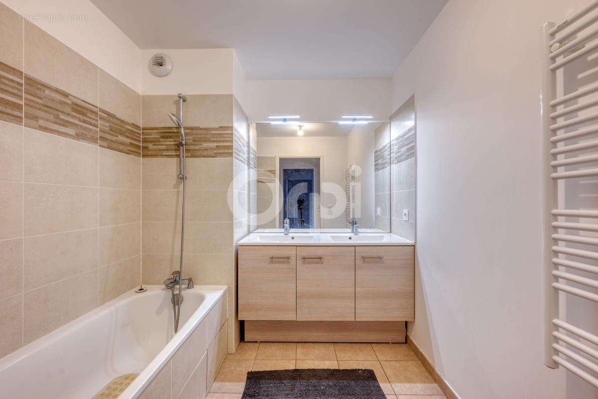 Appartement à VILLEMOMBLE