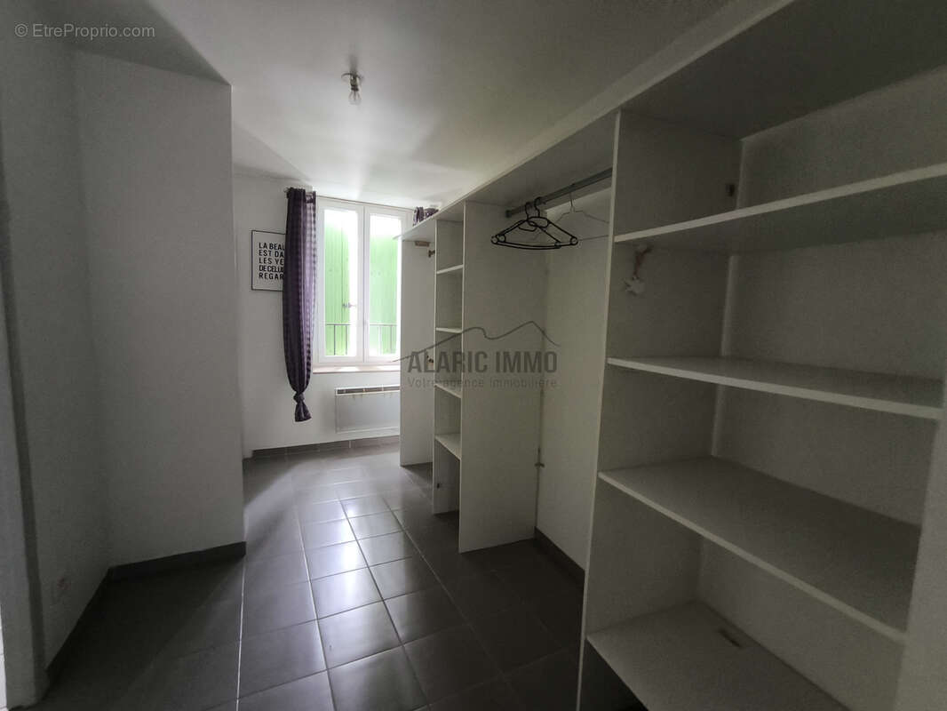 Maison rénovée, équipée dans village recherché - photo 6