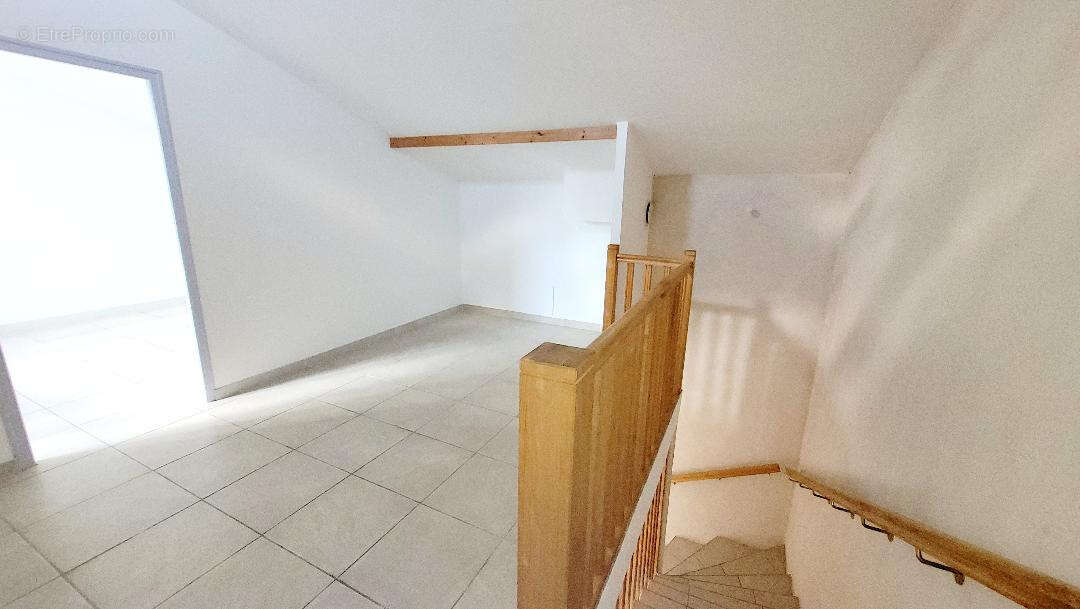 Maison à SERIGNAN-DU-COMTAT