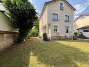 Maison à SAINT-MAUR-DES-FOSSES