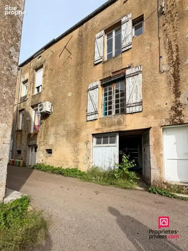 Immeuble Quarre Les Tombes 6 pièce(s) 143 m2 - photo 2