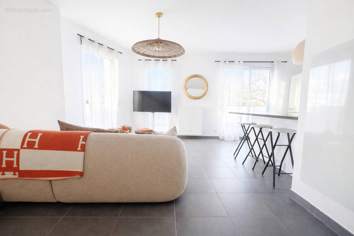 Appartement à CRAPONNE